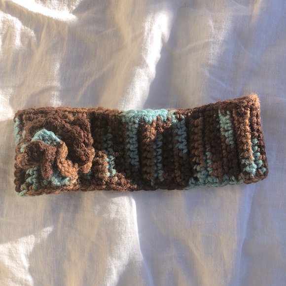 Handmade Knit Ear Warmer - Picture 1 of 4